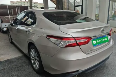 Toyota Camry 2019, 59600 км, за 17156 USD