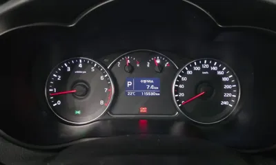Kia Carens 2014, 115530 км, за 4232.6 USD - фото 8