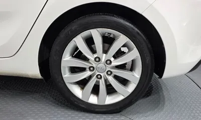 Kia Carens 2014, 115530 км, за 4232.6 USD - фото 21