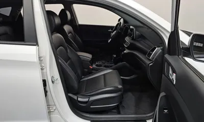Hyundai Tucson 2019, 32529 км, за 10769.74 USD - фото 11