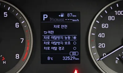 Hyundai Tucson 2019, 32529 км, за 10769.74 USD - фото 16