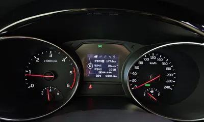 Kia Canival 2018, 94461 км, за 10831.04 USD - фото 8