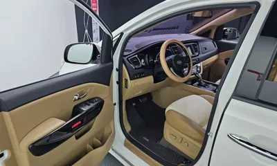 Kia Canival 2018, 94461 км, за 10831.04 USD - фото 10