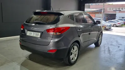 Hyundai Tucson 2011, 31703 км, за 4039.09 USD