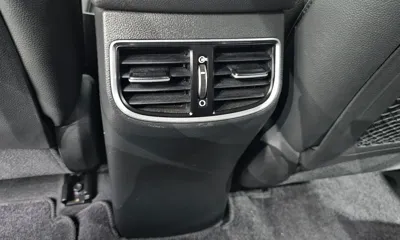 Hyundai Avante 2016, 82923 км, за 7035.83 USD - фото 31