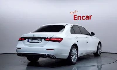 Mercedes-Benz E-Class 2021, 64993 км, за 22102.31 USD