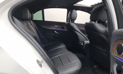 Mercedes-Benz E-Class 2021, 64993 км, за 22102.31 USD - фото 11