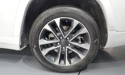 Jeep Cherokee 2021, 73121 км, за 21341.26 USD