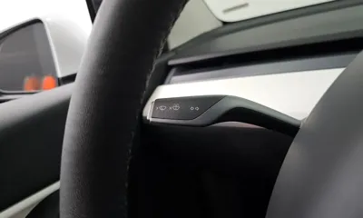 Tesla Model Y 2021, 91780 км, за 26453.98 USD - фото 28