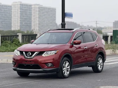 Nissan X-Trail · 2014 год