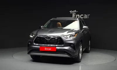 Toyota Highlander 2025, 2691 км, за 43648.23 USD