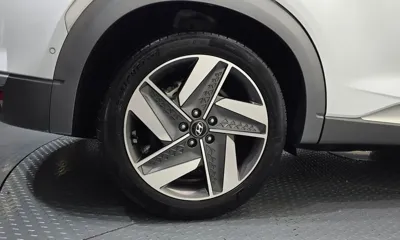 Hyundai Nexo 2023, 107646 км, за 12012.6 USD