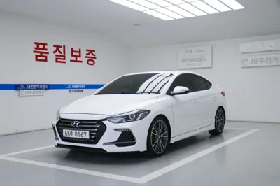 Hyundai Avante · 2017 год