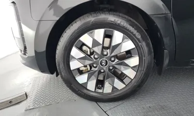 Hyundai Staria 2023, 57075 км, за 17239.15 USD