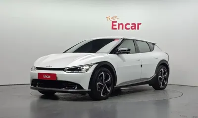 Kia EV6 · 2023 год