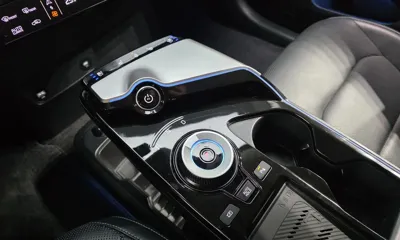 Kia EV6 2023, 45817 км, за 23959.56 USD - фото 9