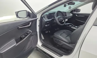 Kia EV6 2023, 45817 км, за 23959.56 USD - фото 10