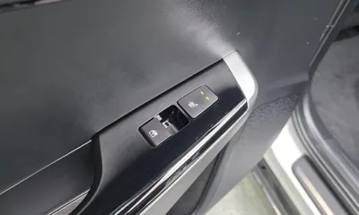 Kia EV6 2023, 45817 км, за 23959.56 USD - фото 27