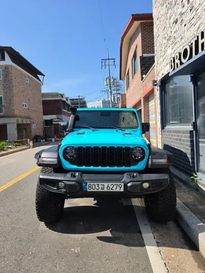 Jeep Gladiator 2021, 51800 км, за 36759.88 USD