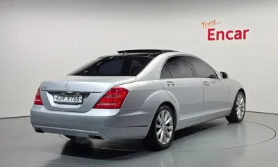 Mercedes-Benz S-Class 2012, 138052 км, за 6446.57 USD