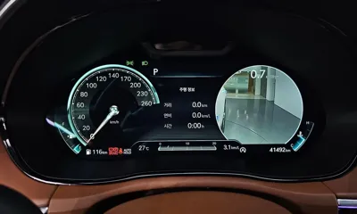 Genesis GV70 2023, 41492 км, за 28357.62 USD - фото 8