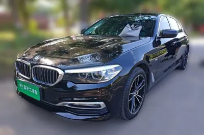 BMW 5 Series · 2018 год