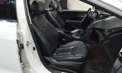 Hyundai Grandeur 2015, 104277 км, за 5496.68 USD - фото 10