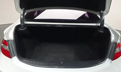 Hyundai Grandeur 2015, 104277 км, за 5496.68 USD - фото 20