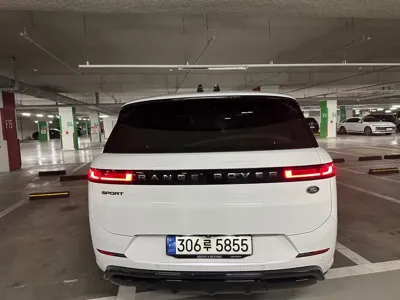 Land Rover Range Rover Sport 2023, 28560 км, за 33907.55 USD