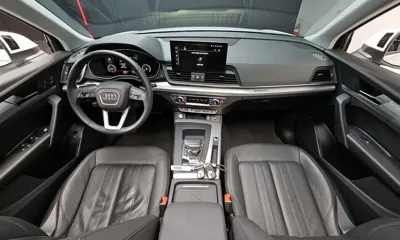 Audi Q5 2021, 38353 км, за 24664.57 USD - фото 7
