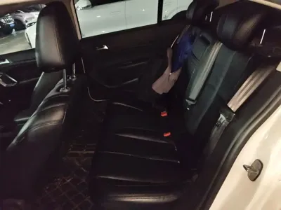 Peugeot 408 2015, 70500 км, за 3016.42 USD - фото 15