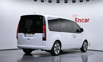 Hyundai Staria 2022, 58066 км, за 17329 USD