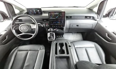 Hyundai Staria 2022, 58066 км, за 17321.08 USD - фото 7