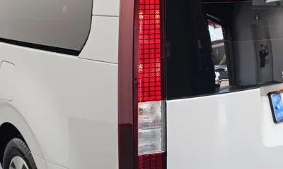 Hyundai Staria 2022, 58066 км, за 17321.08 USD - фото 23