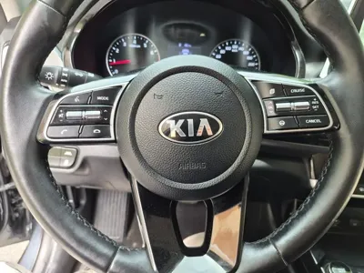 Kia Seltos 2022, 82850 км, за 11940.4 USD - фото 9