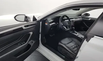 Volkswagen Arteon 2022, 119276 км, за 15231.78 USD - фото 10