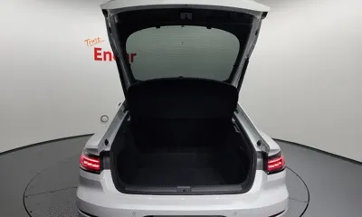 Volkswagen Arteon 2022, 119276 км, за 15231.78 USD - фото 20