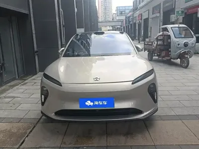 Nio ET5T 2024, 24000 км, за 20599.95 USD
