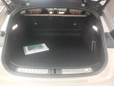 Nio ET5T 2024, 24000 км, за 20599.95 USD