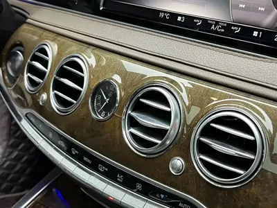 Mercedes-Benz S-Class 2015, 196000 км, за 35275.24 USD - фото 20