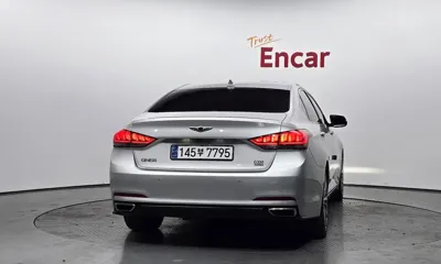 Hyundai Genesis 2016, 172741 км, за 5189.06 USD