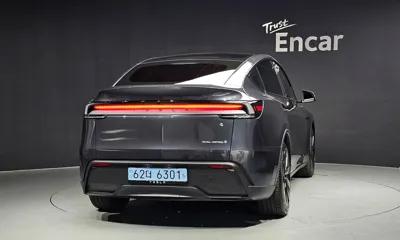 Tesla Model Y 2025, 19194 км, за 40260.61 USD
