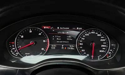 Audi A6 2018, 174196 км, за 9386.9 USD - фото 8