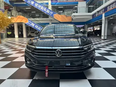 Volkswagen Sagitar 2022, 40000 км, за 13029.32 USD