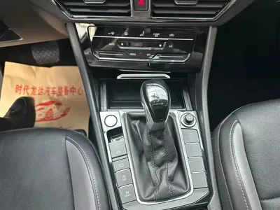 Volkswagen Sagitar 2022, 40000 км, за 13029.32 USD - фото 8