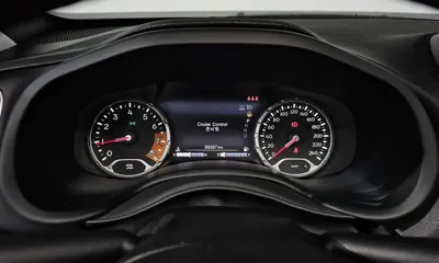 Jeep Renegade 2021, 99397 км, за 9184.01 USD - фото 8