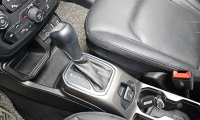 Jeep Renegade 2021, 99397 км, за 9184.01 USD - фото 9