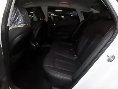 Kia K5 2016, 99045 км, за 5146.58 USD - фото 7