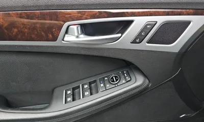 Hyundai Genesis 2016, 159019 км, за 5842.2 USD - фото 12