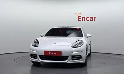 Porsche Panamera 2015, 85303 км, за 18540.22 USD